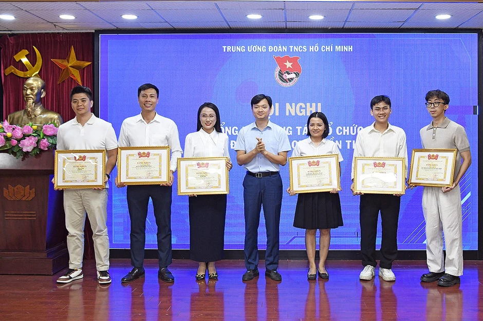 Đoàn Thanh niên phải biến chuyển đổi số thành thói quen tự nhiên