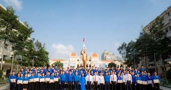 Đoàn UBND TP.HCM tuyên dương 125 gương Cán bộ Đoàn xuất sắc, Chi đoàn tiêu biểu