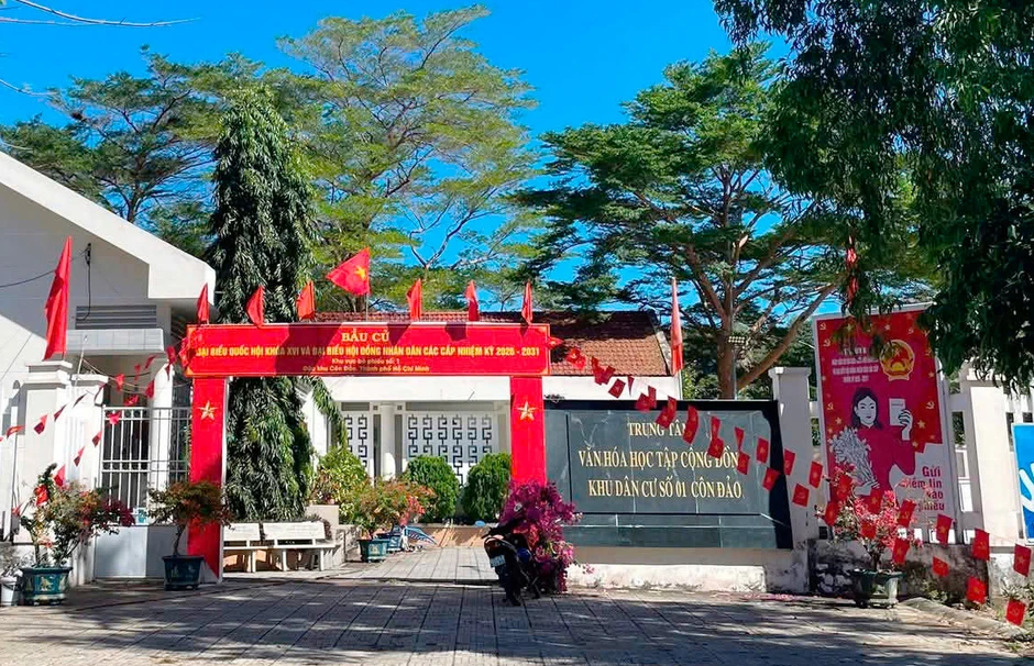 Đoàn viên thanh niên đặc khu Côn Đảo hướng về ngày hội lớn của đất nước