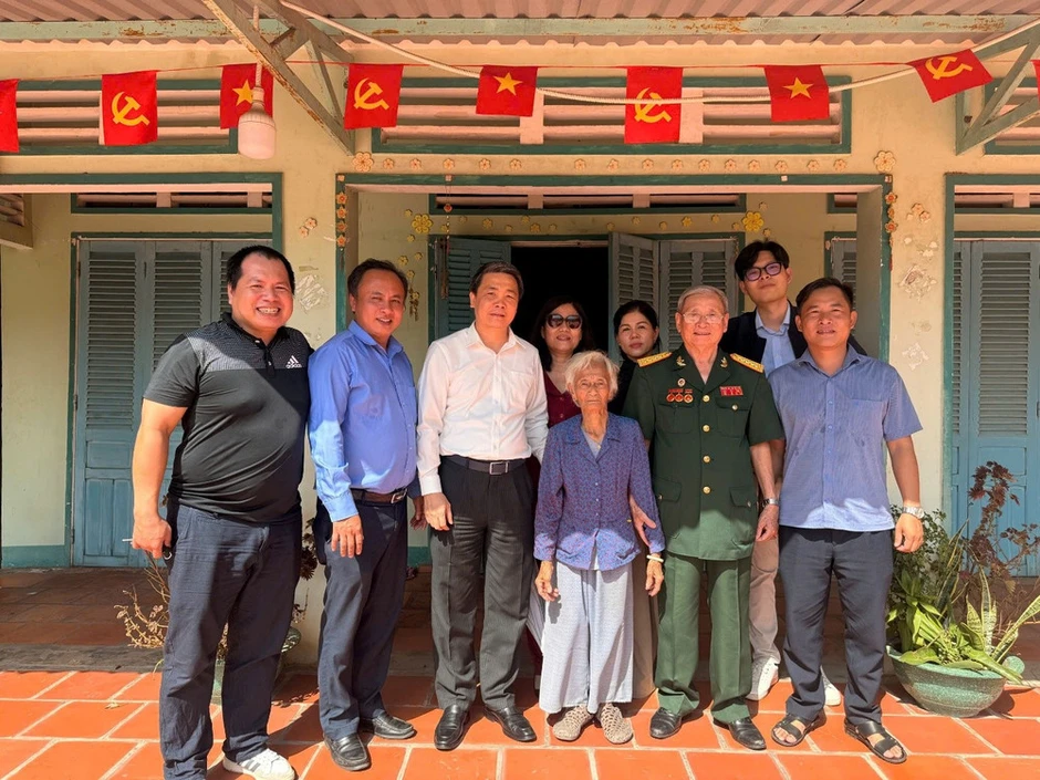 Doanh nghiệp tri ân các Mẹ Việt Nam Anh hùng và Thương binh tại Thành phố Hồ Chí Minh