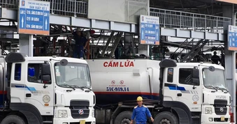 Doanh nghiệp vận tải lo ngại về thị trường xăng dầu