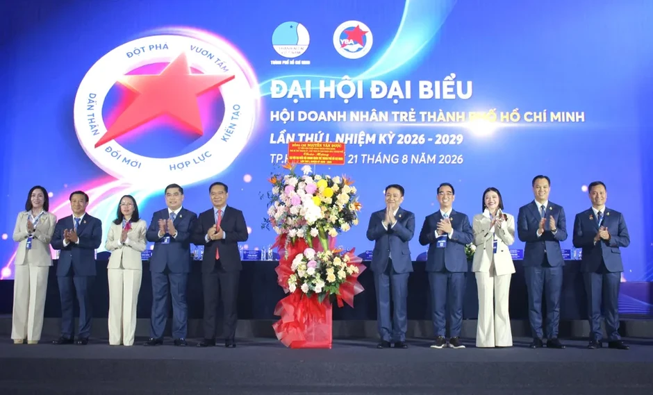 Doanh nhân trẻ phải đi đầu, dám đổi mới Doanh nhân trẻ phải đi đầu, dám đổi mới
