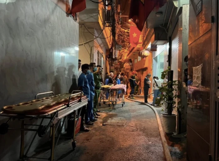Dời lịch xét xử 2 cựu cán bộ cảnh sát trong vụ cháy làm chết 15 người