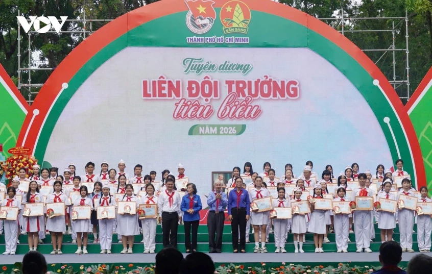 Đổi mới nội dung hoạt động Đoàn, Đội để gần hơn với thiếu nhi Đổi mới nội dung hoạt động Đoàn, Đội để gần hơn với thiếu nhi