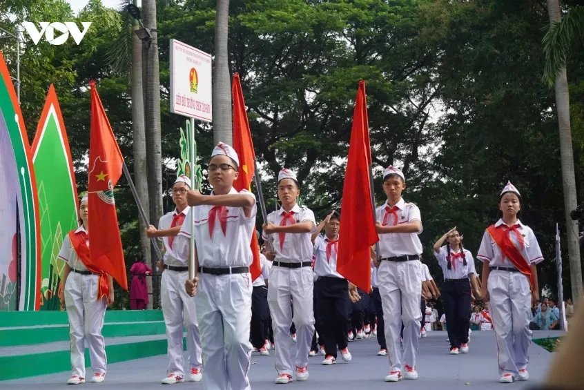 Đổi mới nội dung hoạt động Đoàn, Đội để gần hơn với thiếu nhi Đổi mới nội dung hoạt động Đoàn, Đội để gần hơn với thiếu nhi