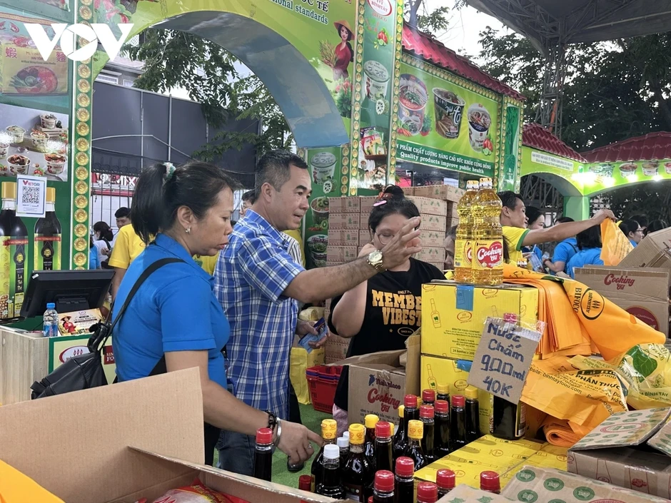 Đổi mới sáng tạo và Đối thoại tháng 5 - điểm nhấn của Tháng Công nhân tại TP.HCM Đổi mới sáng tạo và Đối thoại tháng 5 - điểm nhấn của Tháng Công nhân tại TP.HCM