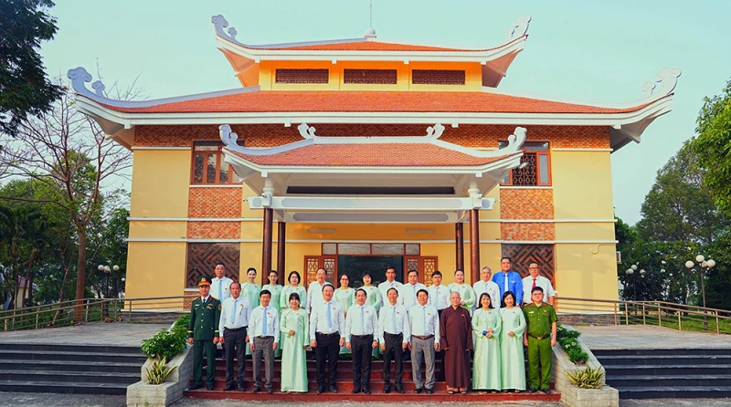 Đổi thay, phát triển ở vùng căn cứ cách mạng Vùng Bưng 6 xã Đổi thay, phát triển ở vùng căn cứ cách mạng Vùng Bưng 6 xã