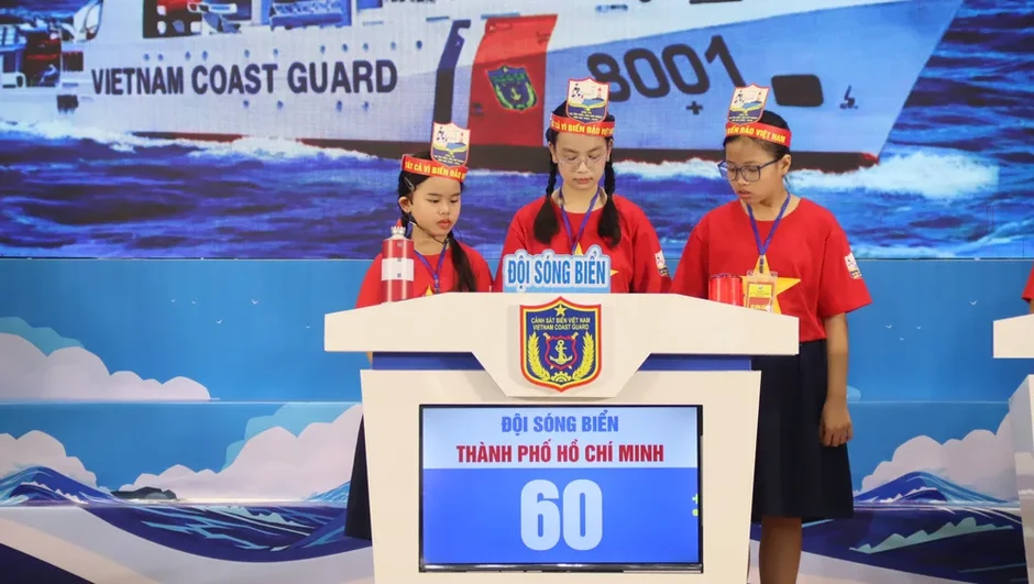 Đội TPHCM giành giải nhất cuộc thi “Em yêu biển, đảo quê hương”