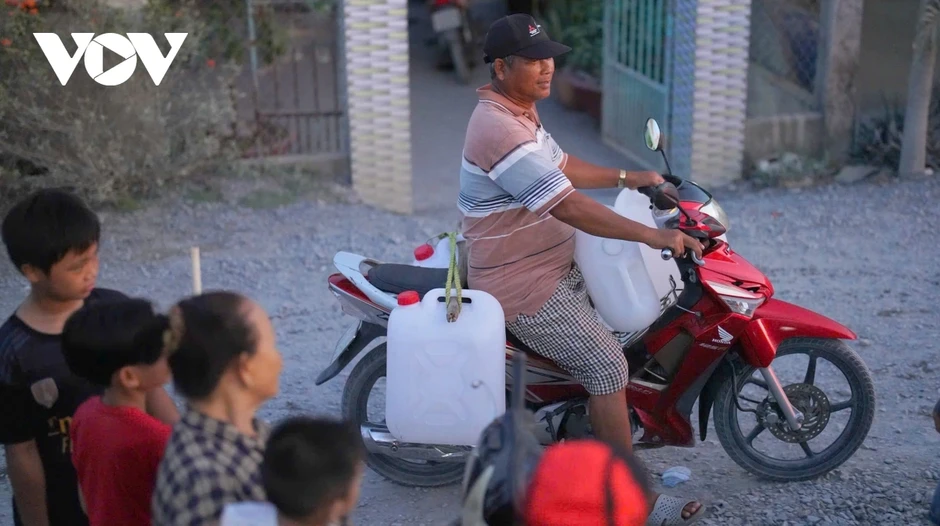 Đồng bằng sông Cửu Long trước áp lực bảo đảm nguồn nước giữa hạn mặn Đồng bằng sông Cửu Long trước áp lực bảo đảm nguồn nước giữa hạn mặn