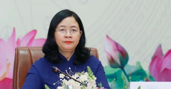 Đồng chí Bùi Thị Minh Hoài gửi thư chúc mừng nhân dịp Đại lễ Khai đạo Phật giáo Hòa Hảo năm 2026
