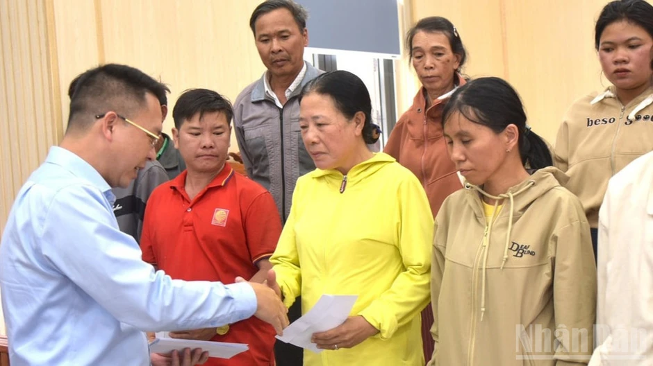 Đồng hành cùng địa phương vùng dự án trong công tác an sinh xã hội Đồng hành cùng địa phương vùng dự án trong công tác an sinh xã hội