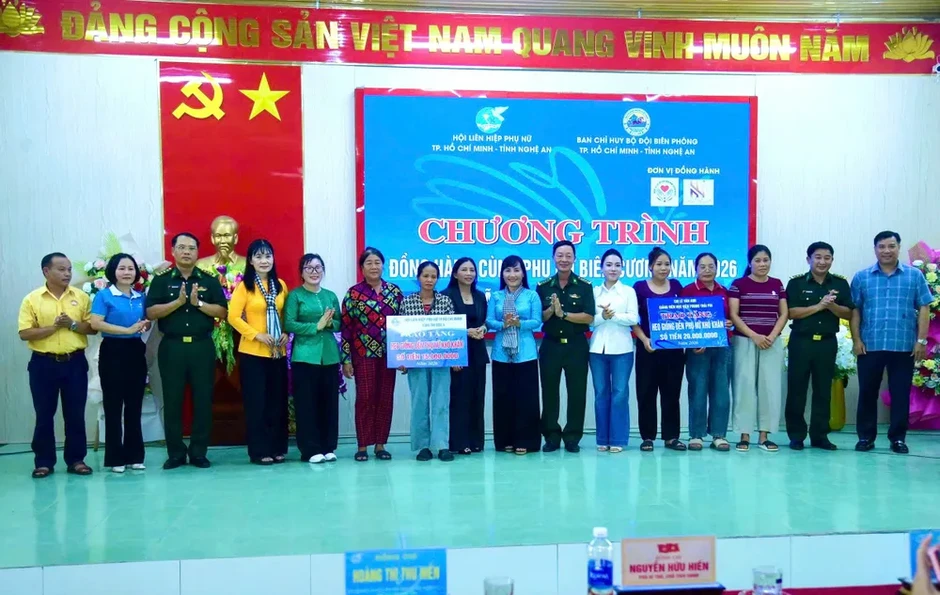 Đồng hành cùng phụ nữ biên cương tại tỉnh Nghệ An Đồng hành cùng phụ nữ biên cương tại tỉnh Nghệ An