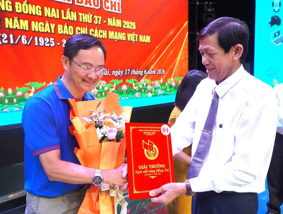 Đồng Nai: 16 tác phẩm đoạt giải báo chí "Ngòi viết vàng" lần thứ 37 Đồng Nai: 16 tác phẩm đoạt giải báo chí "Ngòi viết vàng" lần thứ 37
