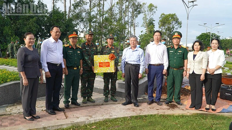 Đồng Tháp: Bảo quản, bàn giao an toàn mẫu hài cốt của 531 liệt sĩ chưa xác định được thông tin