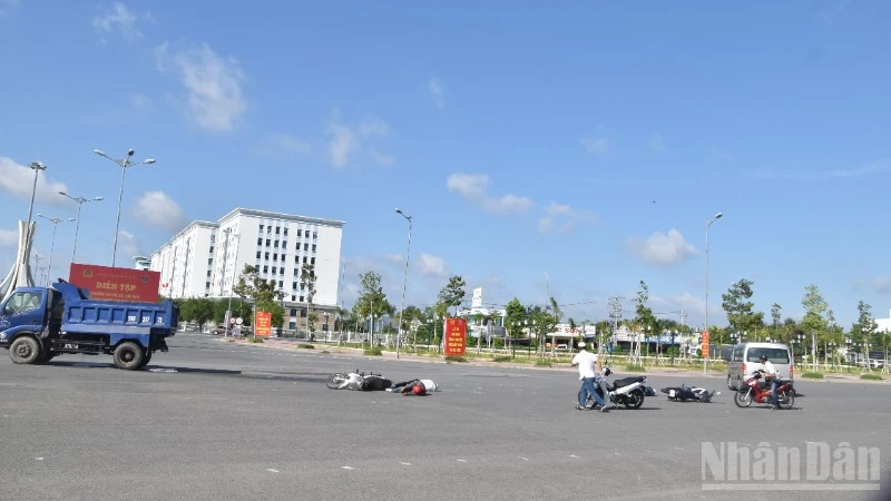Đồng Tháp diễn tập xử lý tai nạn giao thông đặc biệt nghiêm trọng Đồng Tháp diễn tập xử lý tai nạn giao thông đặc biệt nghiêm trọng