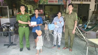 Đồng Tháp: Hỗ trợ gia đình có phụ nữ mới sinh về quê an toàn