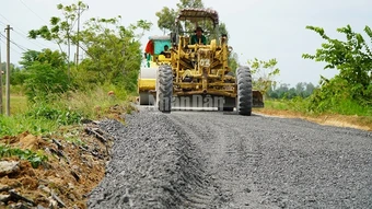 Đồng Tháp: Sửa chữa Quốc lộ 30 đoạn đi Cửa khẩu quốc tế Dinh Bà ngay trong mùa mưa