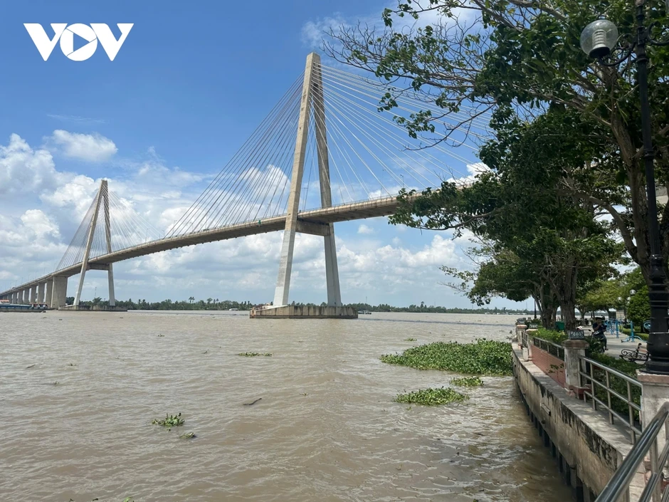 Đồng Tháp: Thêm một trường hợp nhảy cầu Rạch Miễu 1 Đồng Tháp: Thêm một trường hợp nhảy cầu Rạch Miễu 1