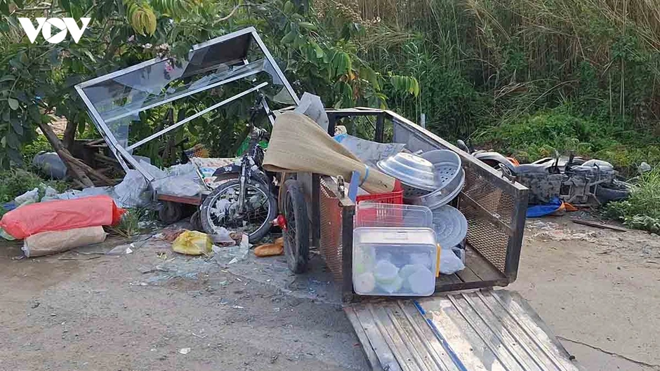 Đồng Tháp: Xe container va chạm với xe lôi kéo khiến 1 người tử vong Đồng Tháp: Xe container va chạm với xe lôi kéo khiến 1 người tử vong