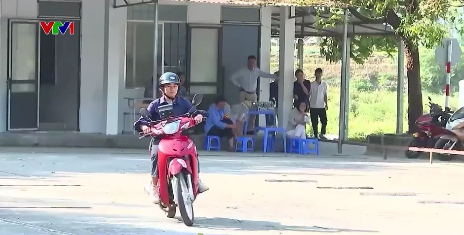 Đột phá trong công tác đào tạo và cấp giấy phép lái xe cho đồng bào dân tộc thiểu số Đột phá trong công tác đào tạo và cấp giấy phép lái xe cho đồng bào dân tộc thiểu số