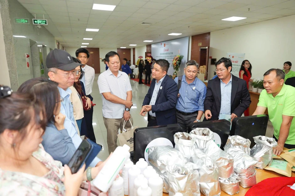 Dự án Green Hero Solution biến rác thải thực phẩm thành nguồn lực cho nông nghiệp Dự án Green Hero Solution biến rác thải thực phẩm thành nguồn lực cho nông nghiệp