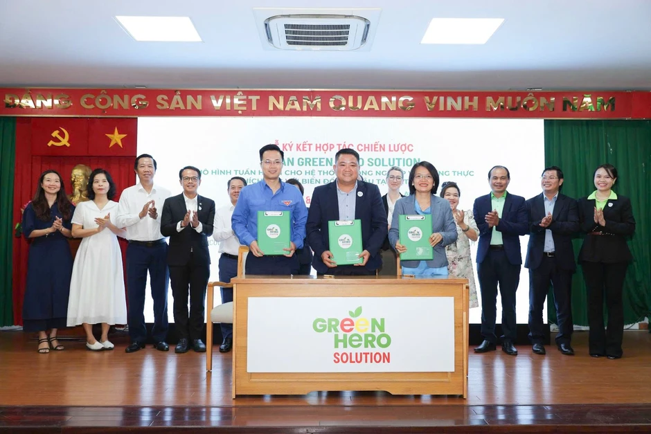 Dự án Green Hero Solution biến rác thải thực phẩm thành nguồn lực cho nông nghiệp Dự án Green Hero Solution biến rác thải thực phẩm thành nguồn lực cho nông nghiệp