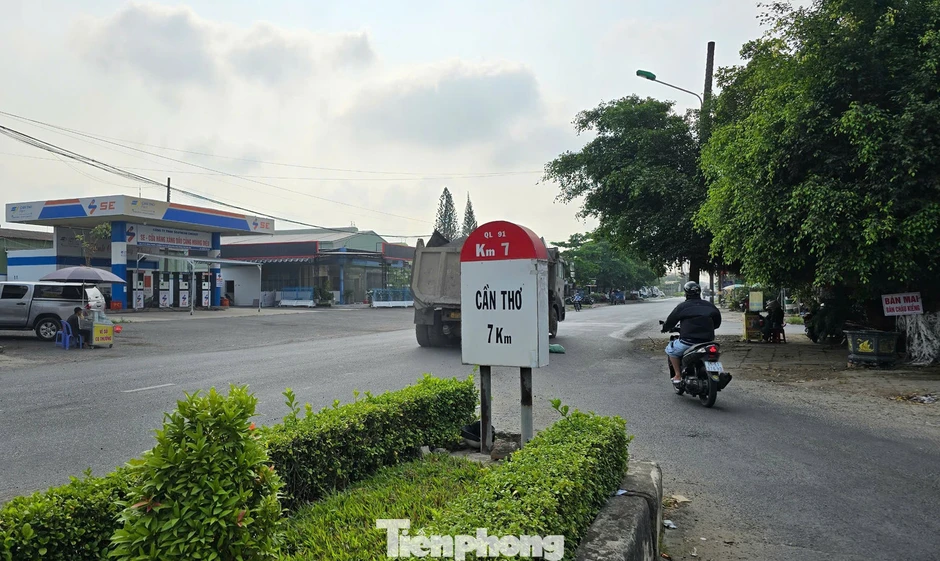Dự án mở rộng đoạn đường 7.200 tỷ đồng gần như giậm chân tại chỗ Dự án mở rộng đoạn đường 7.200 tỷ đồng gần như giậm chân tại chỗ