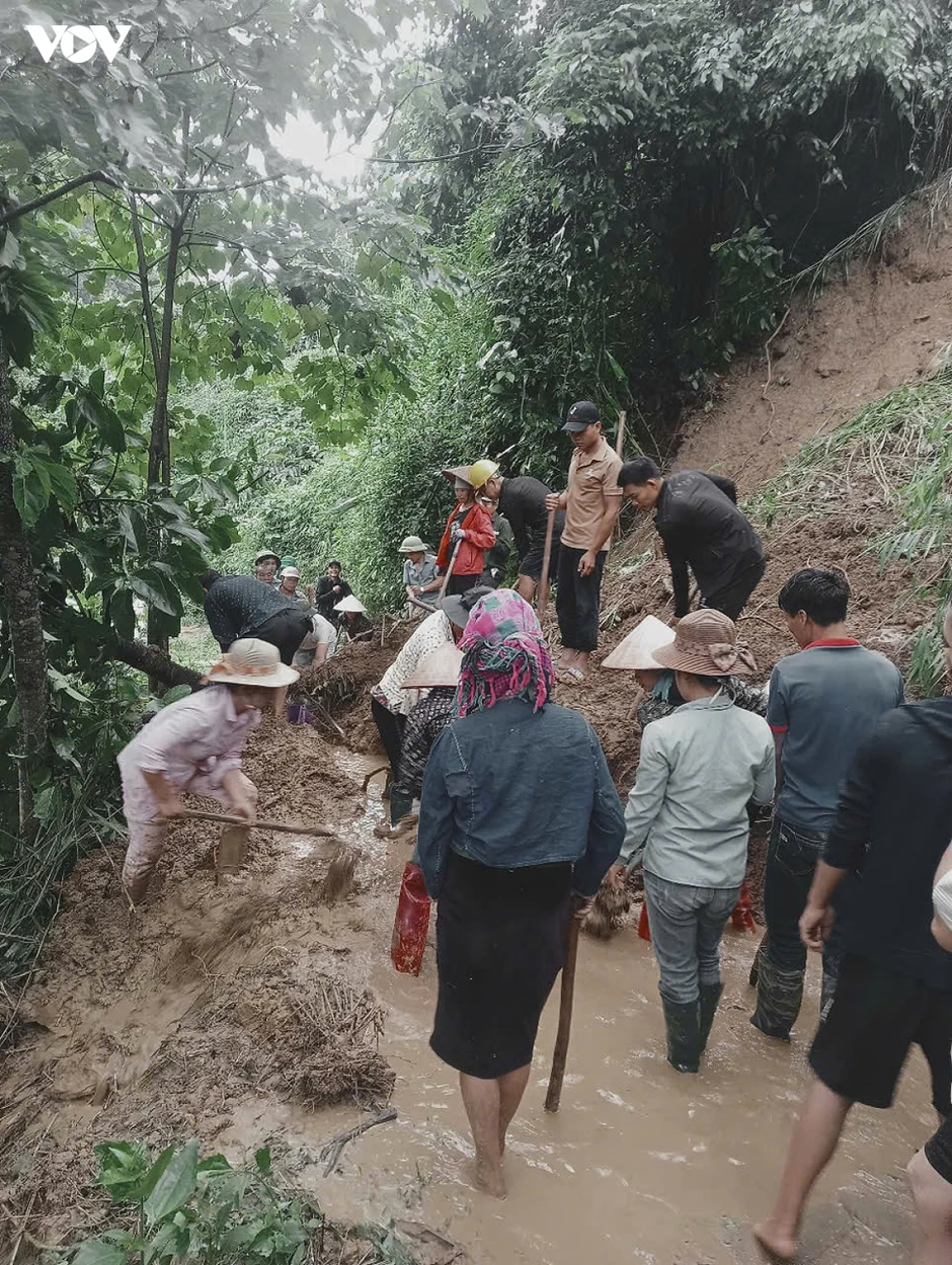 Dự báo mưa lớn, vùng cao Lào Cai khẩn trương ứng phó nguy cơ lũ quét, sạt lở Dự báo mưa lớn, vùng cao Lào Cai khẩn trương ứng phó nguy cơ lũ quét, sạt lở