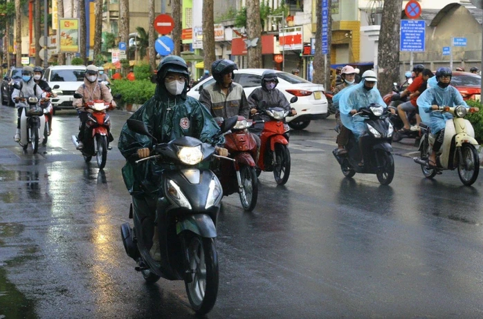 Dự báo thời tiết hôm nay, 18-4: TPHCM và Nam Bộ có mưa trên diện rộng Dự báo thời tiết hôm nay, 18-4: TPHCM và Nam Bộ có mưa trên diện rộng