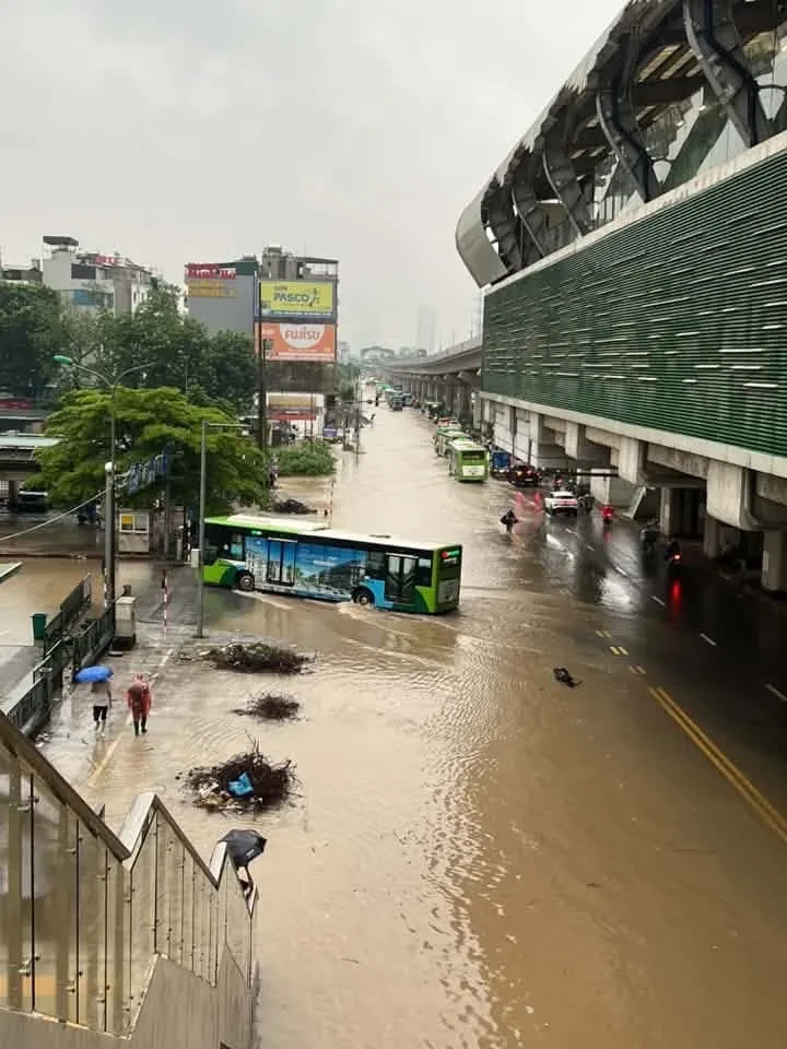 Dự báo TPHCM và Nam bộ mưa lớn từ chiều nay (17-9) Dự báo TPHCM và Nam bộ mưa lớn từ chiều nay (17-9)
