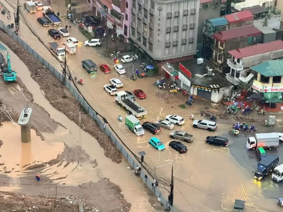 Dự báo TPHCM và Nam bộ mưa lớn từ chiều nay (17-9) Dự báo TPHCM và Nam bộ mưa lớn từ chiều nay (17-9)