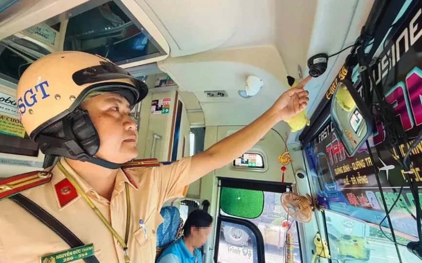 Dữ liệu vi phạm từ thiết bị giám sát hành trình phương tiện được lưu ít nhất 3 năm Dữ liệu vi phạm từ thiết bị giám sát hành trình phương tiện được lưu ít nhất 3 năm