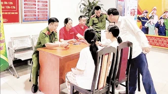 Đưa dịch vụ công đến với người dân