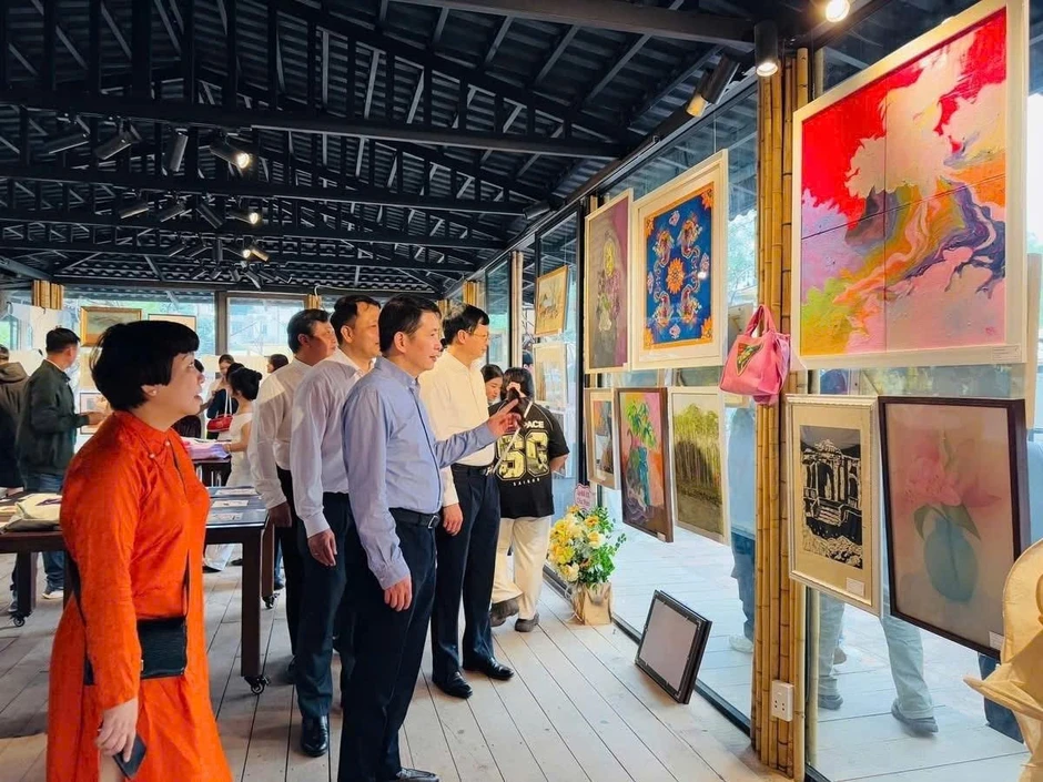 Đưa nghệ thuật chất lượng cao xuống phố: Hà Nội 'đánh thức' di sản, nâng tầm văn hóa công chúng