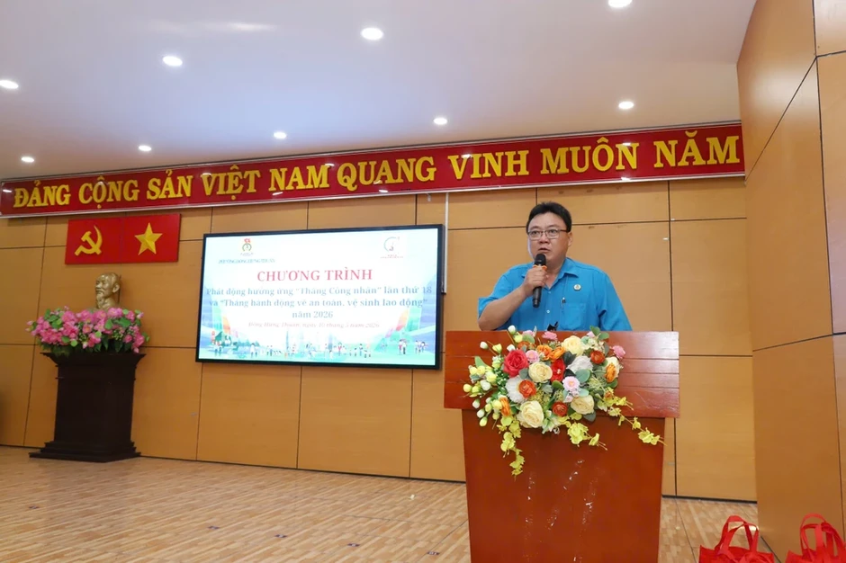 Đưa nguồn vốn vay ưu đãi đến với người lao động ở TP.HCM, đẩy lùi 'tín dụng đen' Đưa nguồn vốn vay ưu đãi đến với người lao động ở TP.HCM, đẩy lùi 'tín dụng đen'