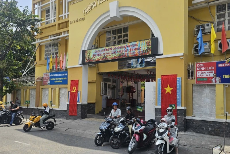 Đừng để nỗi lo ám ảnh phụ huynh về suất ăn bán trú Đừng để nỗi lo ám ảnh phụ huynh về suất ăn bán trú