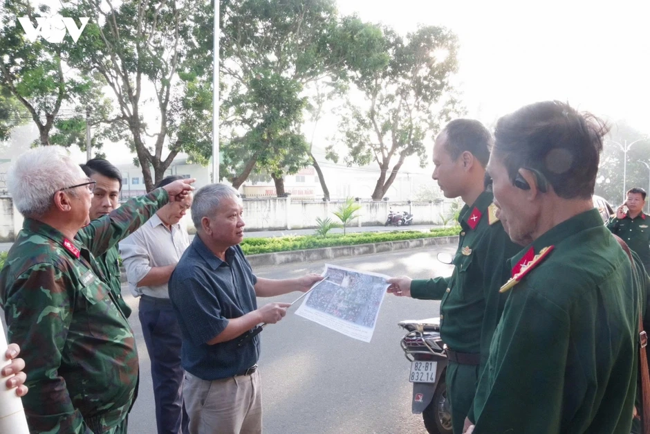Dùng radar xuyên đất hỗ trợ tìm kiếm mộ tập thể liệt sĩ ở Quảng Ngãi Dùng radar xuyên đất hỗ trợ tìm kiếm mộ tập thể liệt sĩ ở Quảng Ngãi