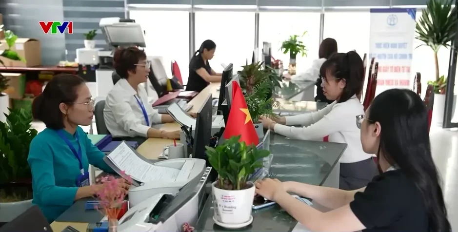 Dùng VNeID làm thủ tục hộ tịch, giảm giấy tờ Dùng VNeID làm thủ tục hộ tịch, giảm giấy tờ