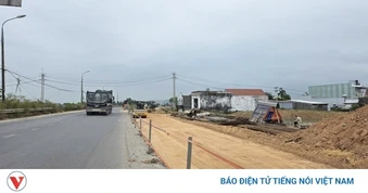 Dưới đá lên, trên bảo... chờ, dân có đất tái định cư nhưng chưa thể xây nhà