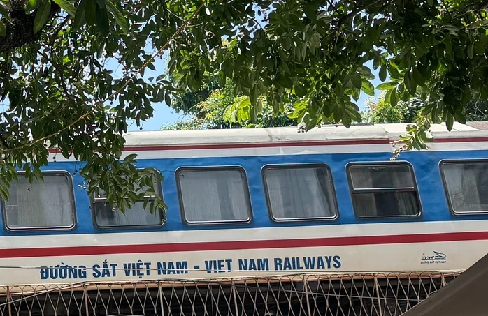 Đường sắt mở tàu riêng phục vụ y, bác sĩ Bệnh viện Bạch Mai Đường sắt mở tàu riêng phục vụ y, bác sĩ Bệnh viện Bạch Mai