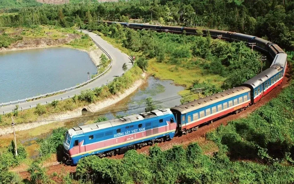 Đường sắt Việt Nam tiếp tục giảm giá vé tàu khách từ 23/4 Đường sắt Việt Nam tiếp tục giảm giá vé tàu khách từ 23/4