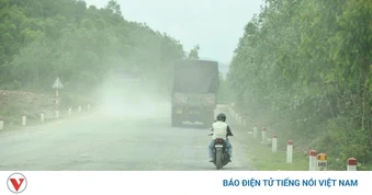 Đường Xuyên Á xuống cấp nghiêm trọng làm đảo lộn cuộc sống người dân