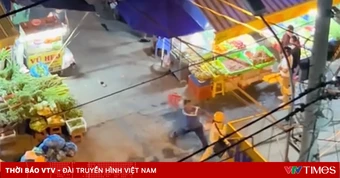Em trai dùng ghế nhựa tấn công CSGT để giúp anh vi phạm nồng độ cồn bỏ chạy