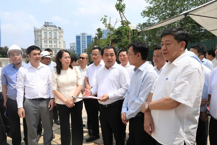 Gần 300 căn hộ trên 'đất vàng' bị bỏ hoang sắp được đưa vào sử dụng Gần 300 căn hộ trên 'đất vàng' bị bỏ hoang sắp được đưa vào sử dụng