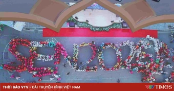 Gần 300.000 lượt khách tham quan, trải nghiệm Lễ hội Sen Hà Nội 2026