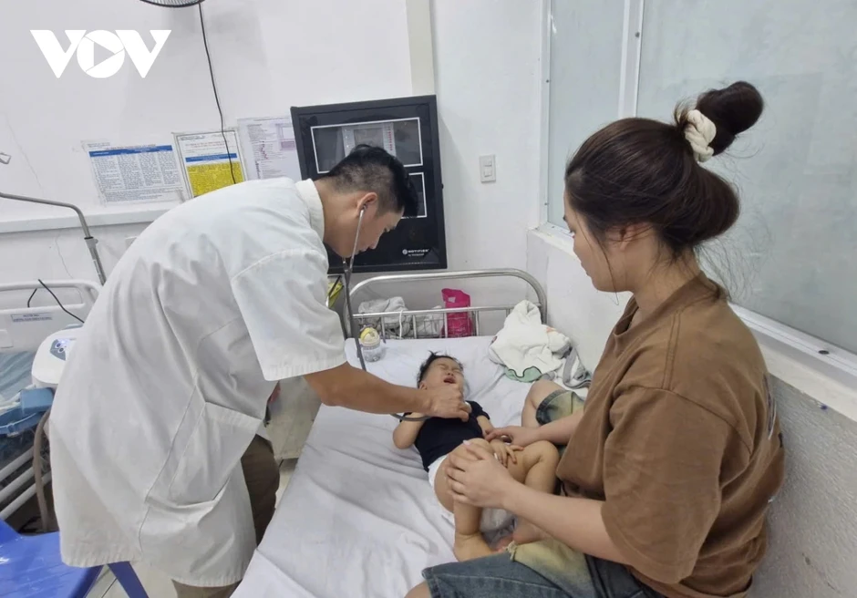 Ghi nhận ca tay chân miệng tăng cao, Đà Nẵng siết chặt phòng dịch tại cơ sở Ghi nhận ca tay chân miệng tăng cao, Đà Nẵng siết chặt phòng dịch tại cơ sở