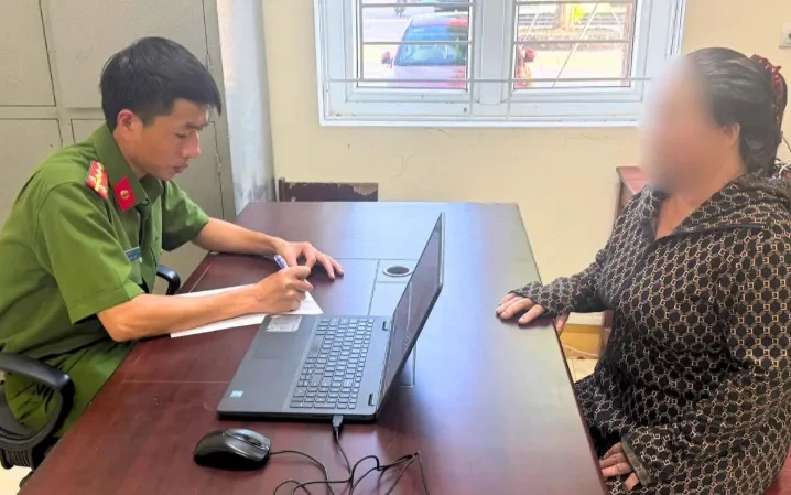 Giả danh Công an thao túng tâm lý, yêu cầu chuyển 1,2 tỷ để “phục vụ điều tra” Giả danh Công an thao túng tâm lý, yêu cầu chuyển 1,2 tỷ để “phục vụ điều tra”