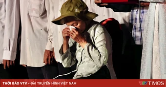 Gia đình liệt sĩ Huỳnh Văn Quên vỡ òa khi nhận lại kỷ vật sau gần 60 năm chờ đợi