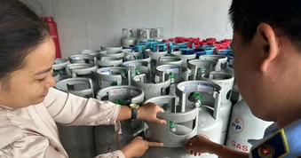 Giá gas tiếp tục tăng