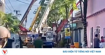 Gia Lai: Gãy cần bơm bê tông, 4 người người thương vong